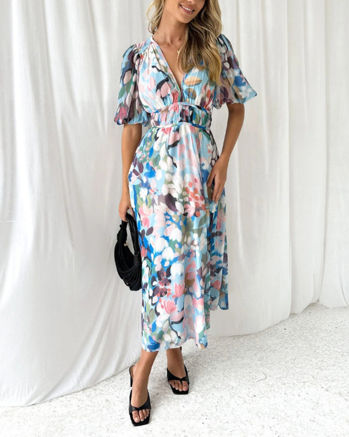 Claire | Feminine Dress with Floral Pattern
