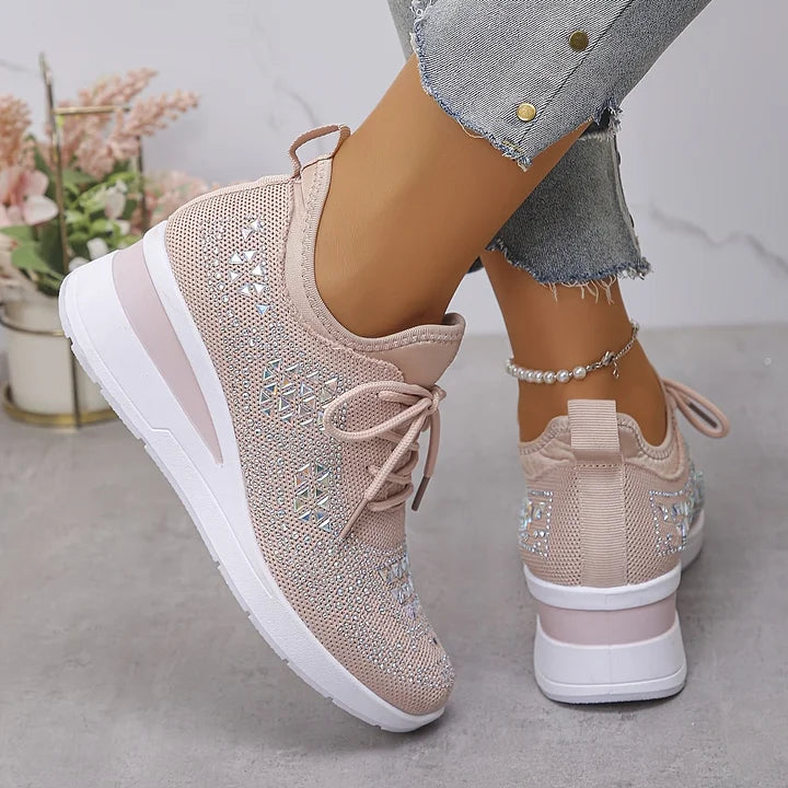June | Orthopedic Sneakers