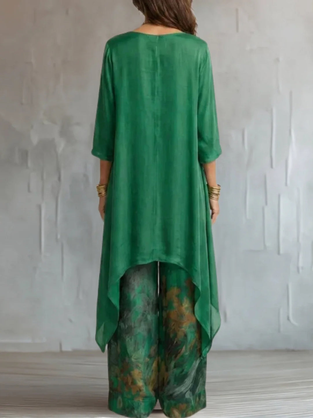 Brielle | Asymmetrical, Flowing Floral Outfit