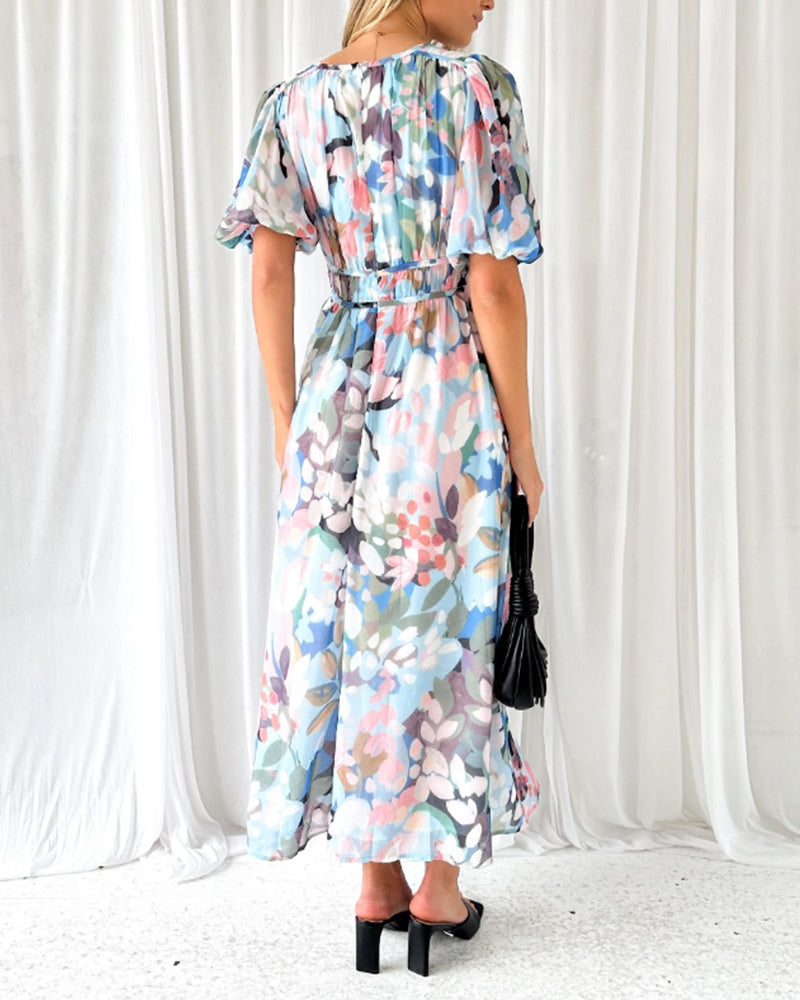 Claire | Feminine Dress with Floral Pattern