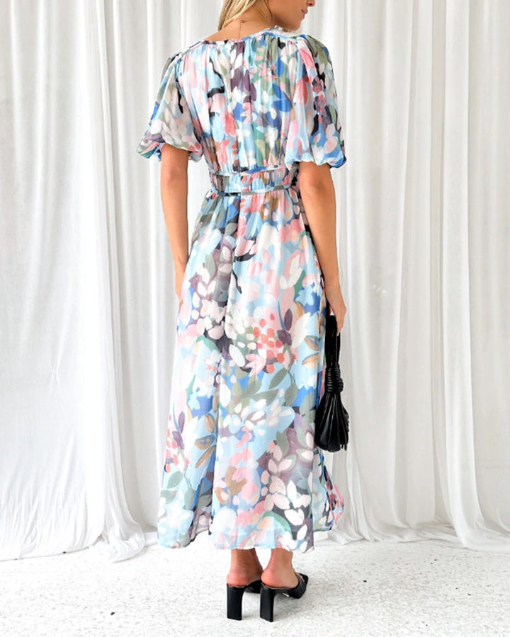 Claire | Feminine Dress with Floral Pattern