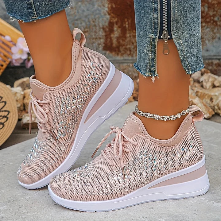 June | Orthopedic Sneakers