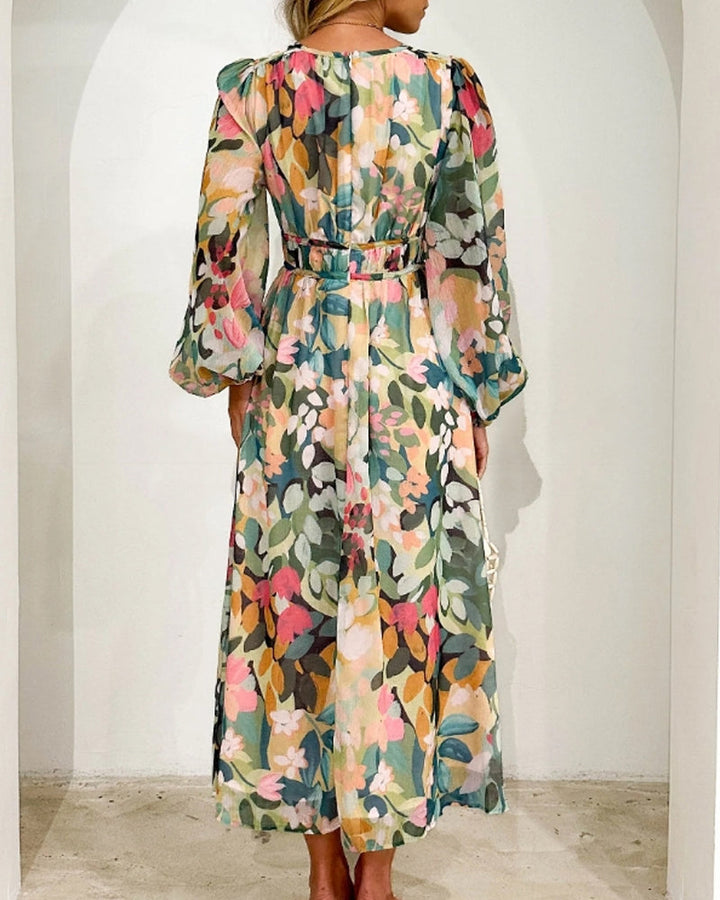 Claire | Feminine Dress with Floral Pattern