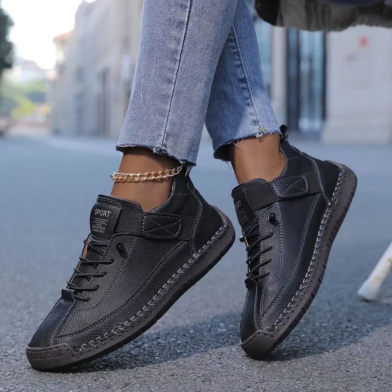 Dylan | Women’s Orthopaedic Trainers