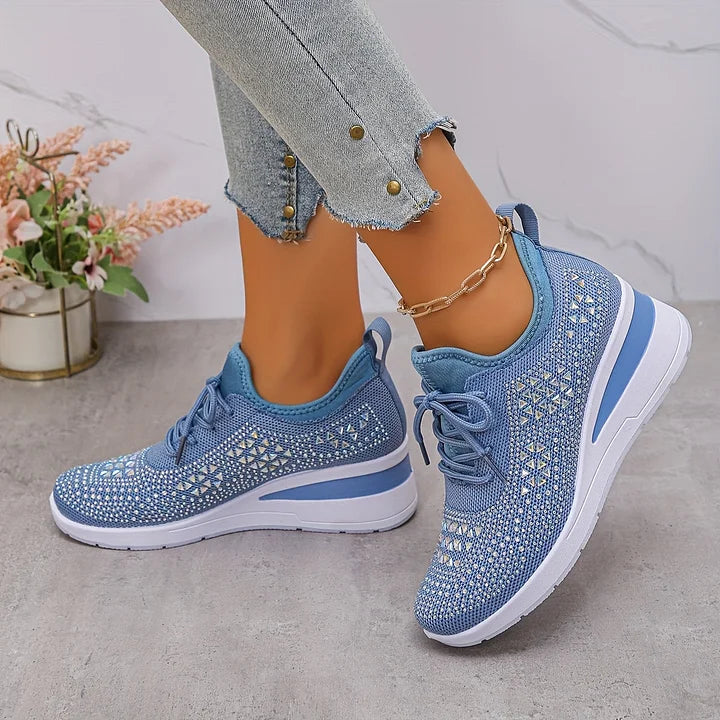 June | Orthopedic Sneakers