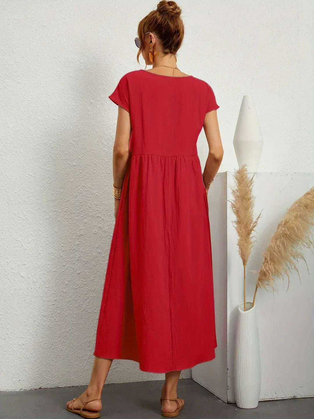 Leila | A Flowing Midi Dress