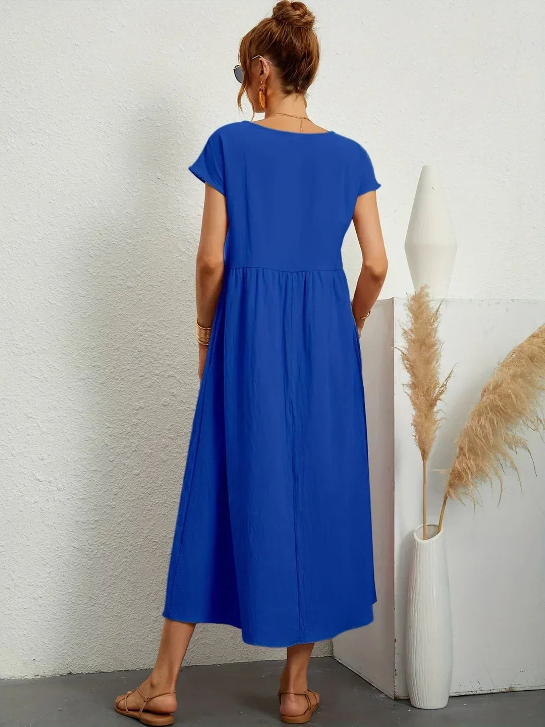 Leila | A Flowing Midi Dress