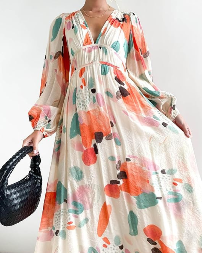Claire | Feminine Dress with Floral Pattern