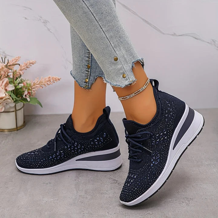 June | Orthopedic Sneakers