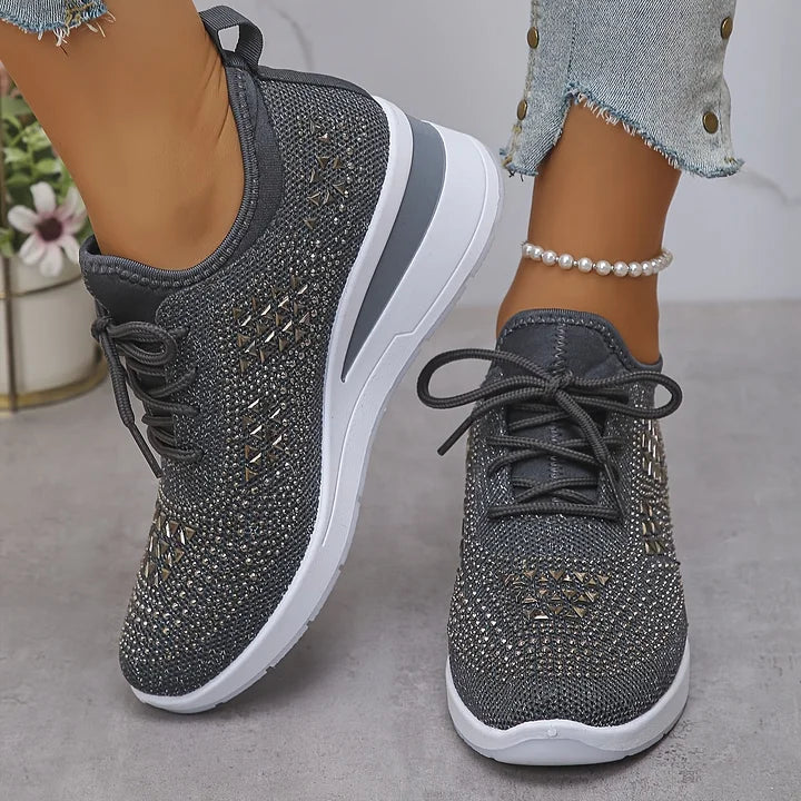 June | Orthopedic Sneakers