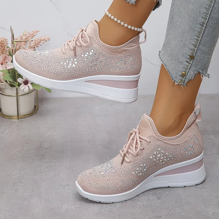June | Orthopedic Sneakers