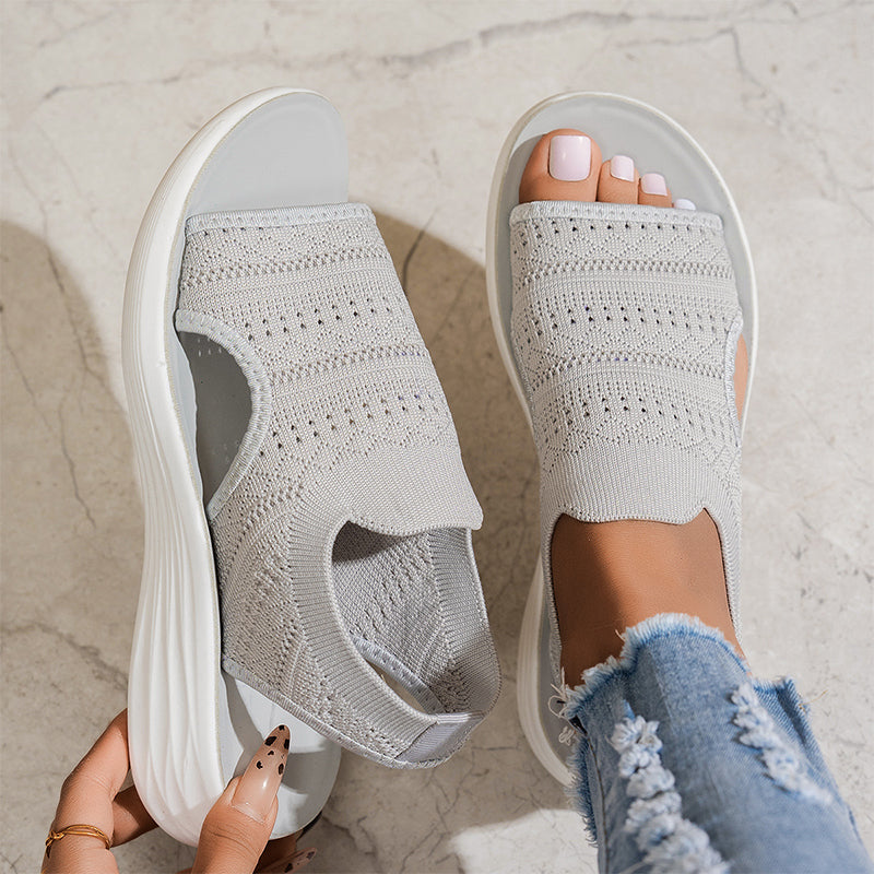 Delta | Platform sandals for women