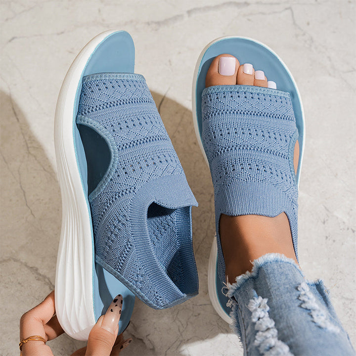 Delta | Platform sandals for women