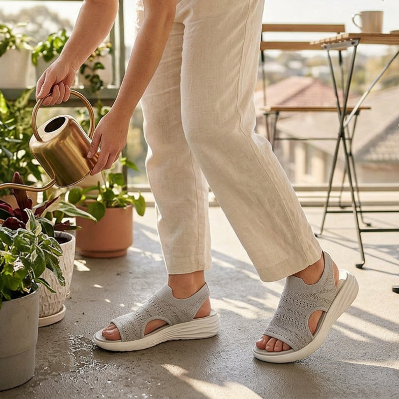 Delta | Platform sandals for women